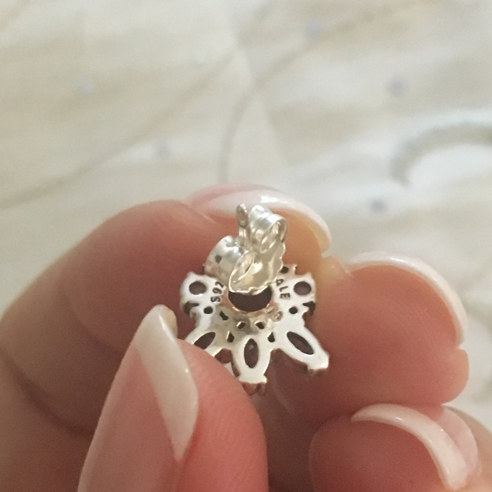 Pandora Patterns Of Frost Stud Earrings - image 3